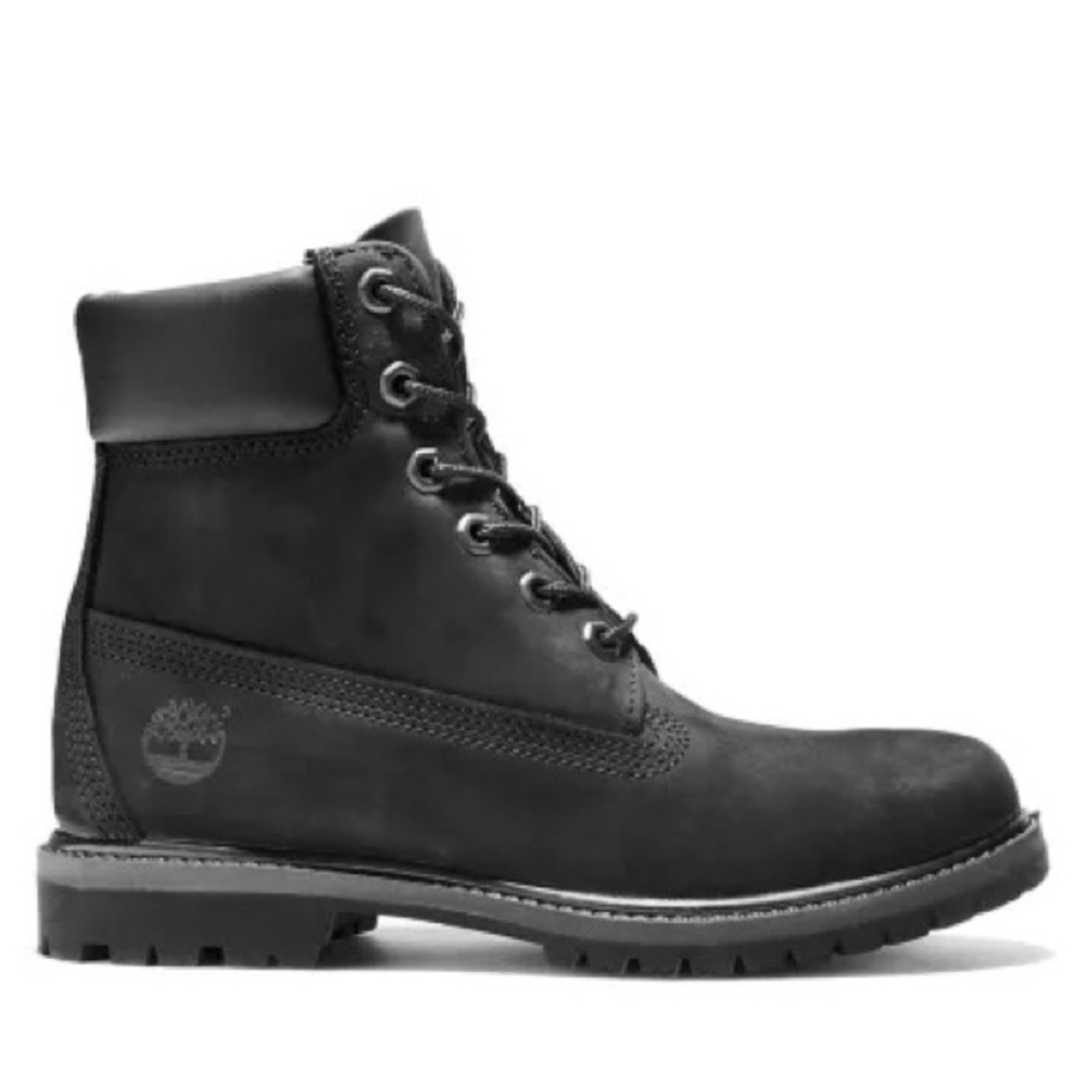 BLACK TIMBERLAND BOOTS